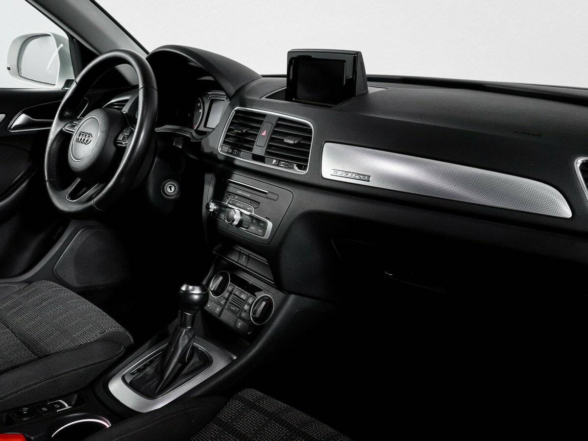 Купить Audi Q3 с пробегом. Фото: #8