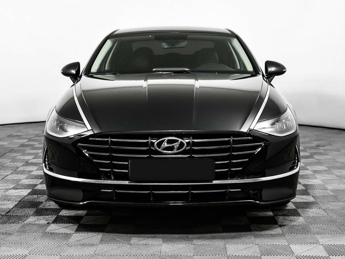 Купить Hyundai Sonata с пробегом. Фото: #1