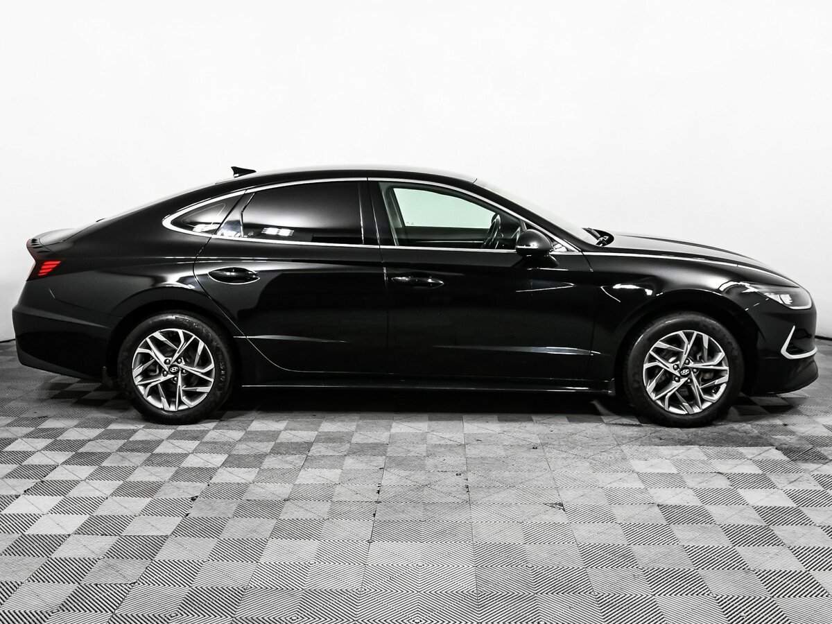 Купить Hyundai Sonata с пробегом. Фото: #3