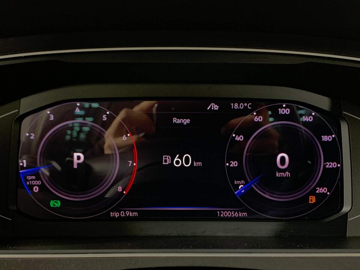 Купить Volkswagen Tiguan с пробегом. Фото: #13