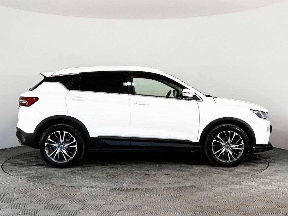 Купить Geely Coolray с пробегом. Фото: #3