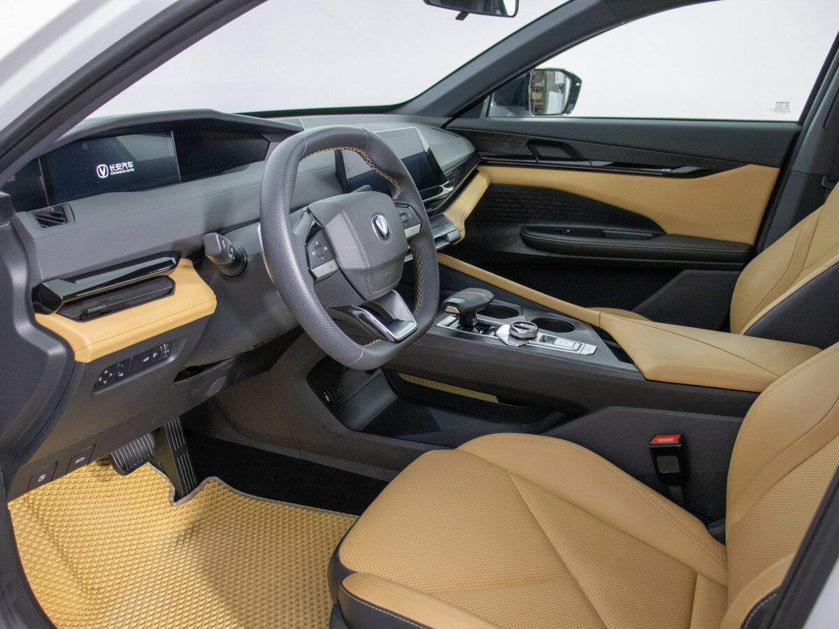 Купить Changan UNI-V с пробегом. Фото: #9