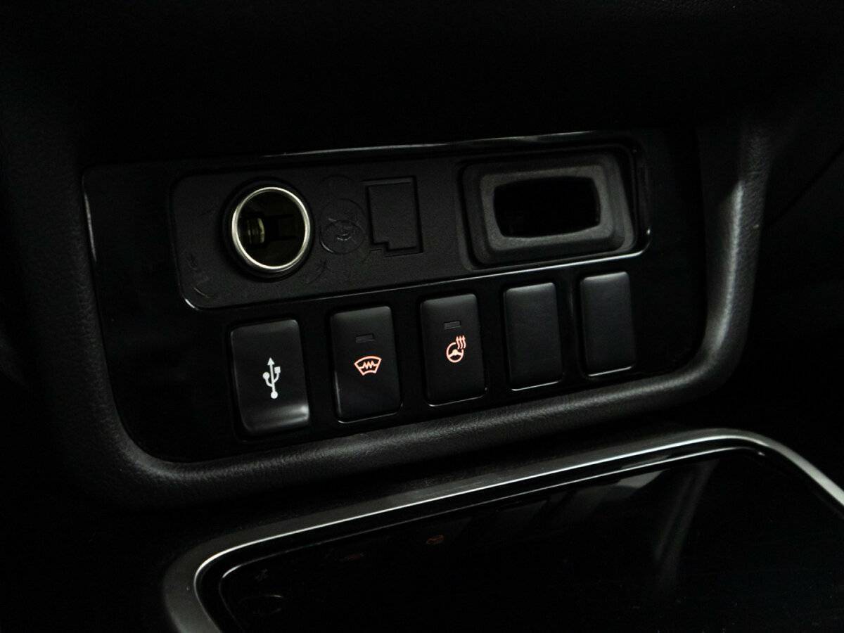 Купить Mitsubishi Outlander с пробегом. Фото: #17