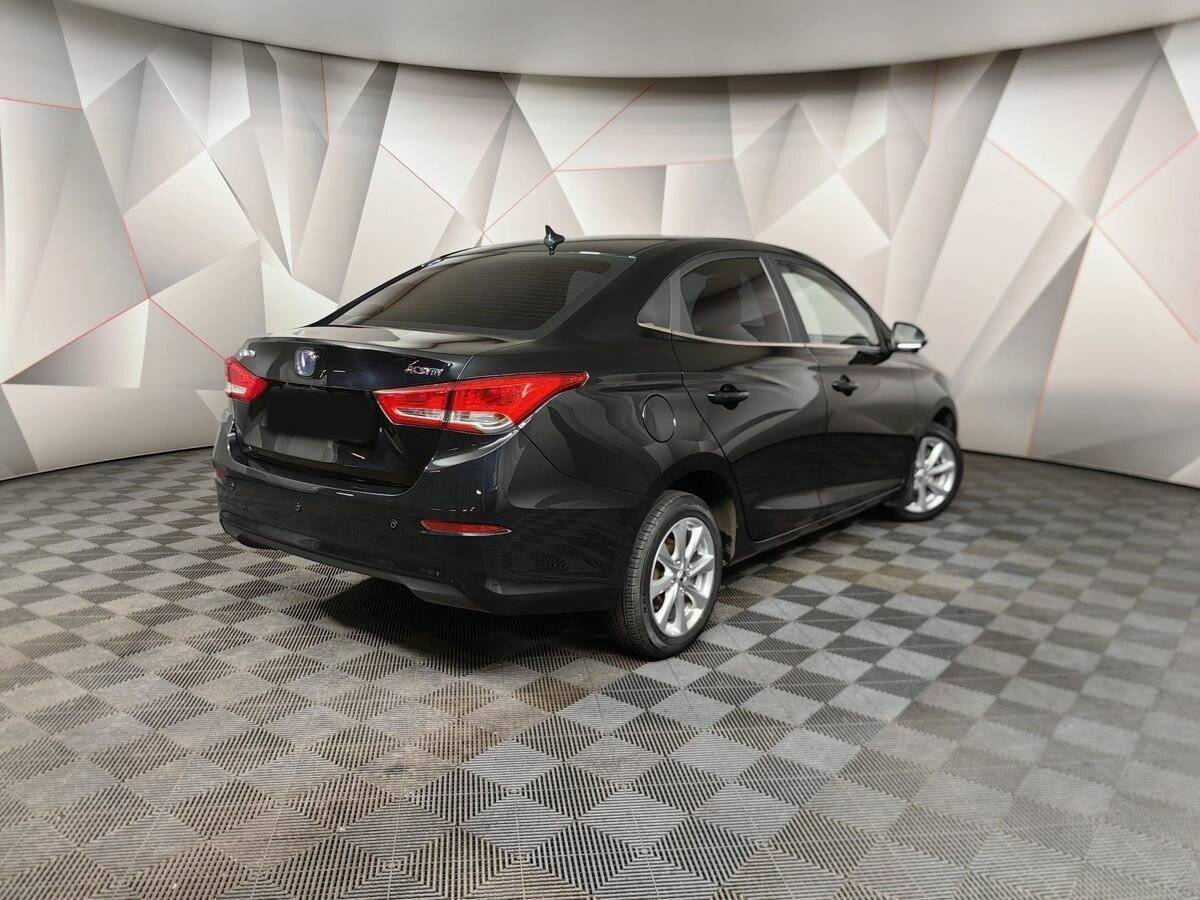 Купить Changan Alsvin с пробегом. Фото: #1