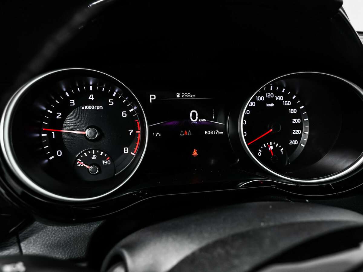 Купить Kia Ceed с пробегом. Фото: #9