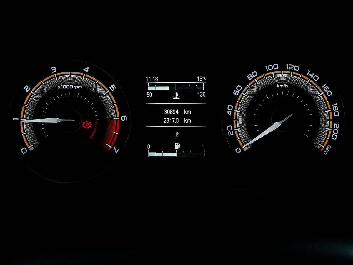 Купить Lada (ВАЗ) Vesta с пробегом. Фото: #10