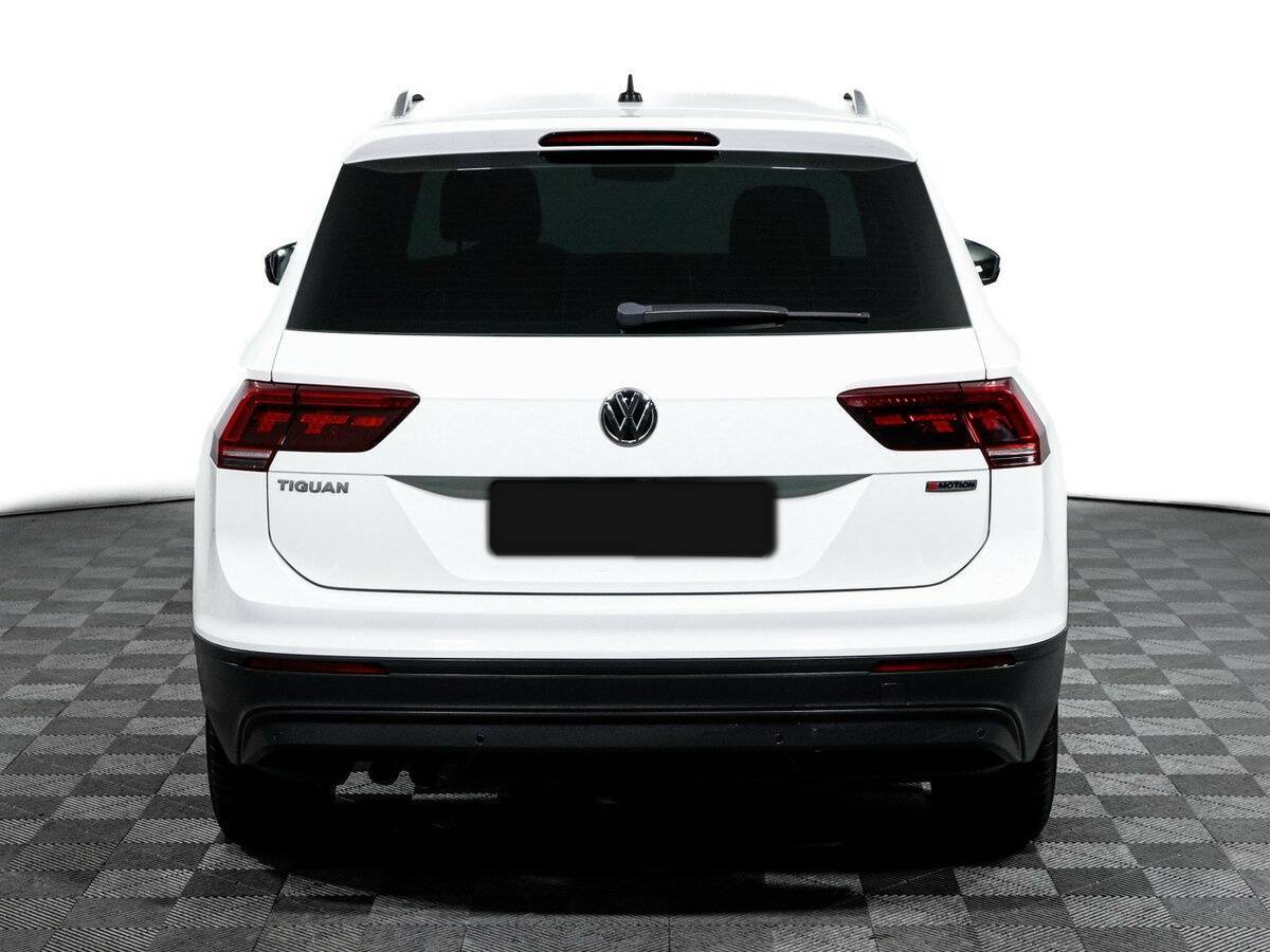 Купить Volkswagen Tiguan с пробегом. Фото: #5