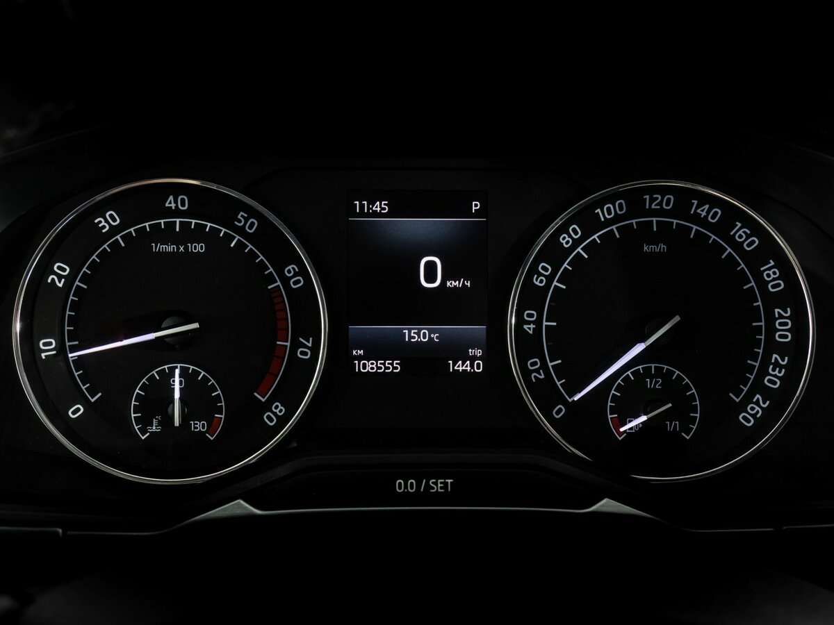 Купить Skoda Superb с пробегом. Фото: #24