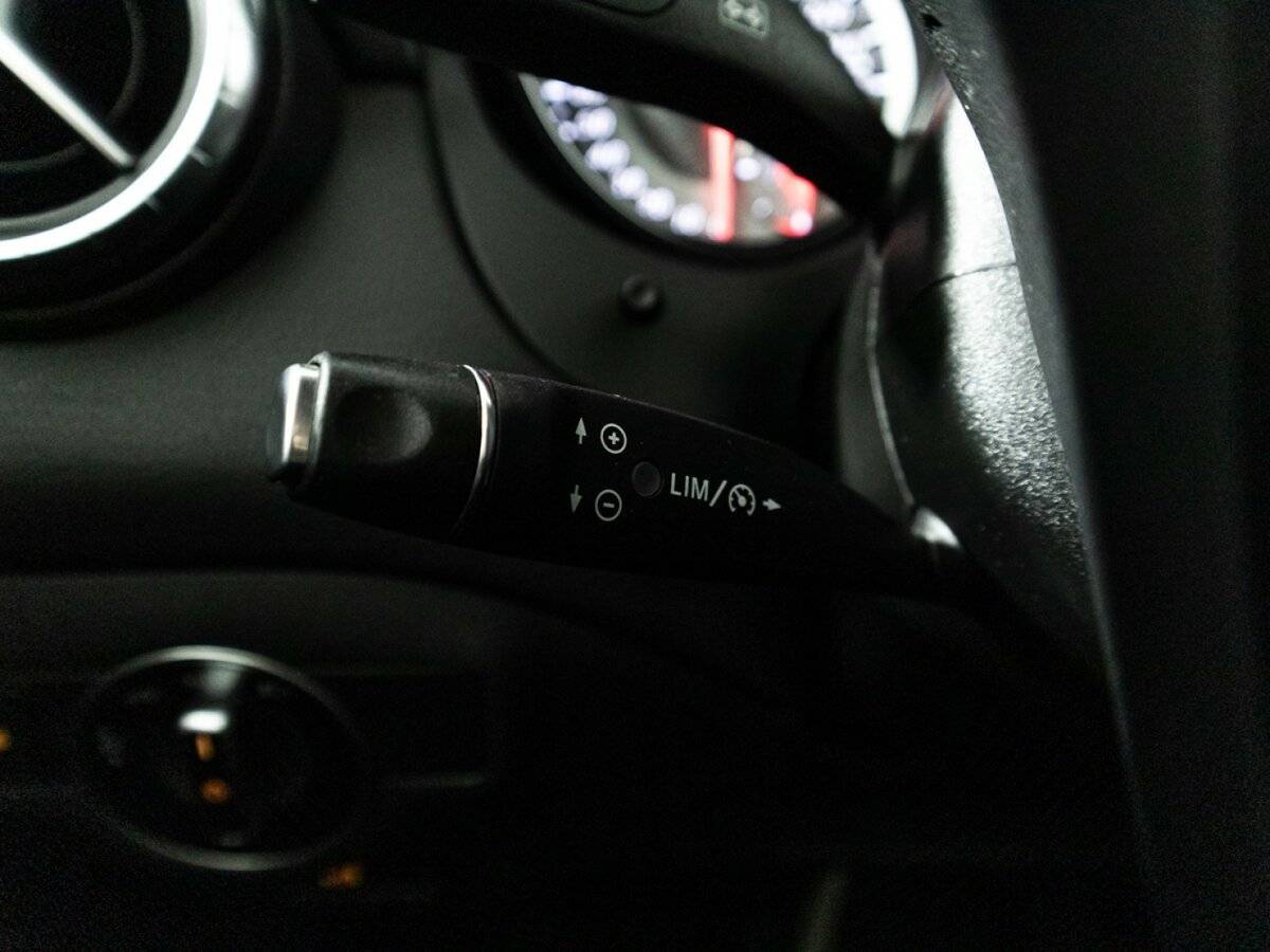 Купить Mercedes-Benz CLA с пробегом. Фото: #16