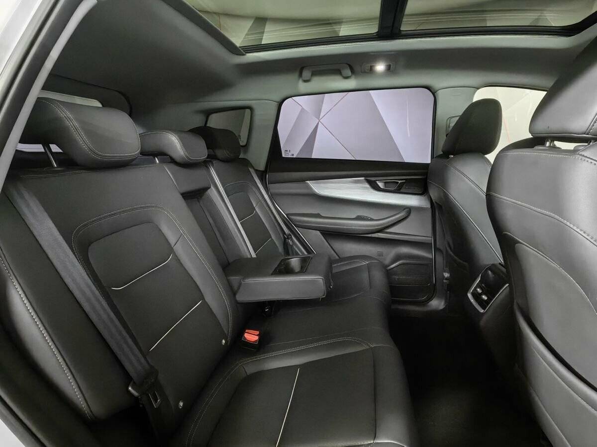 Купить Chery Tiggo 7 Pro Max с пробегом. Фото: #14