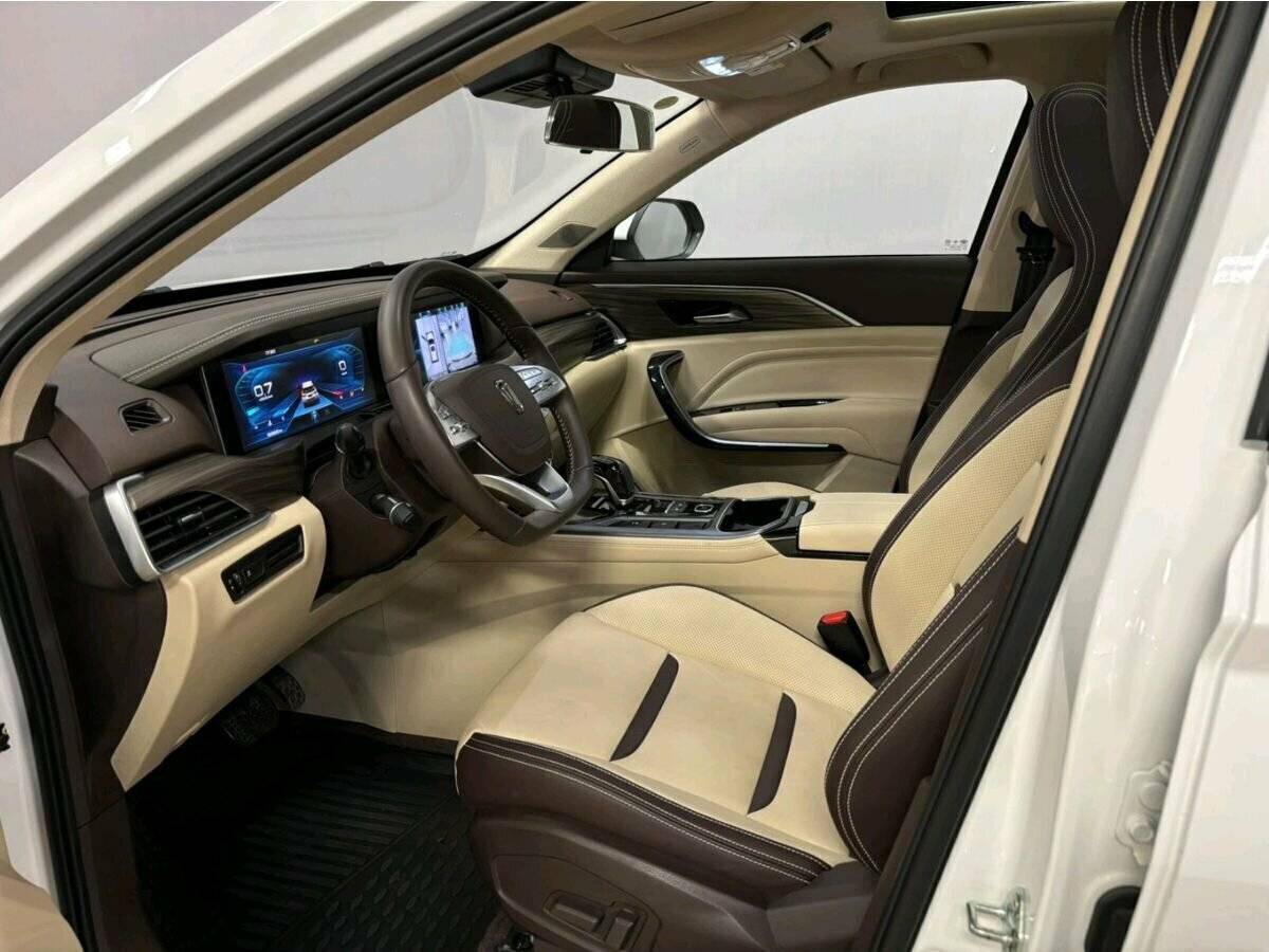 Купить FAW Bestune T77 с пробегом. Фото: #8