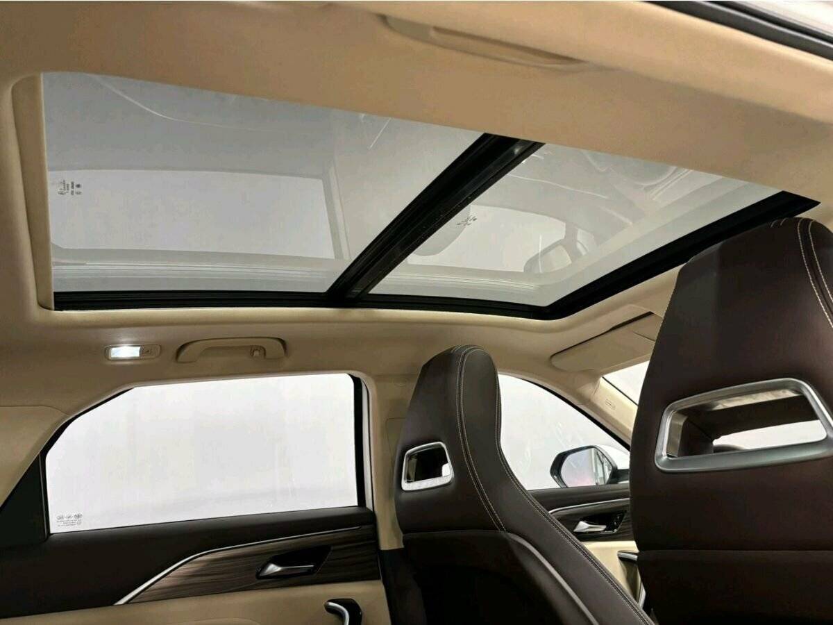 Купить FAW Bestune T77 с пробегом. Фото: #11