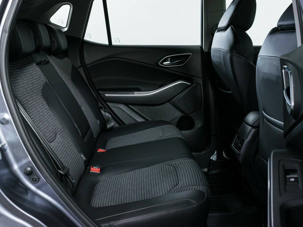 Купить Москвич 3 с пробегом. Фото: #8