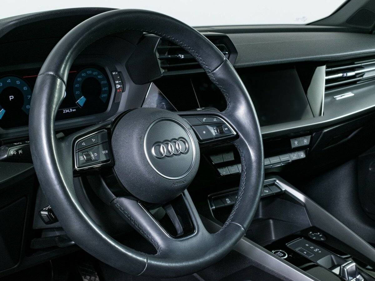 Купить Audi A3 с пробегом. Фото: #11