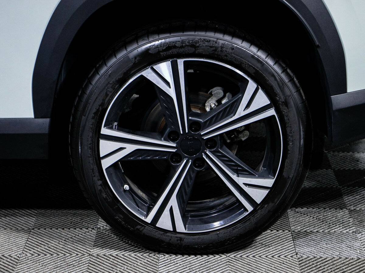 Купить Geely Atlas с пробегом. Фото: #14