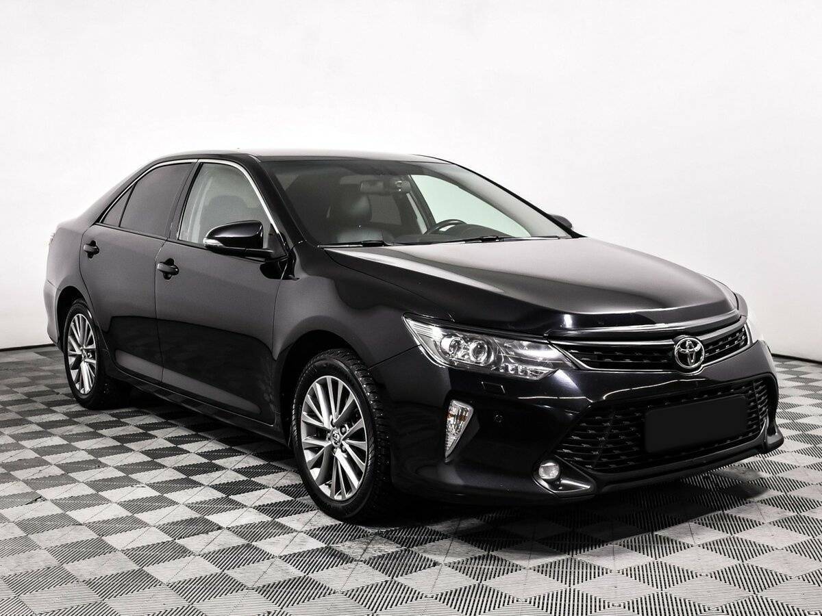 Купить Toyota Camry с пробегом. Фото: #2