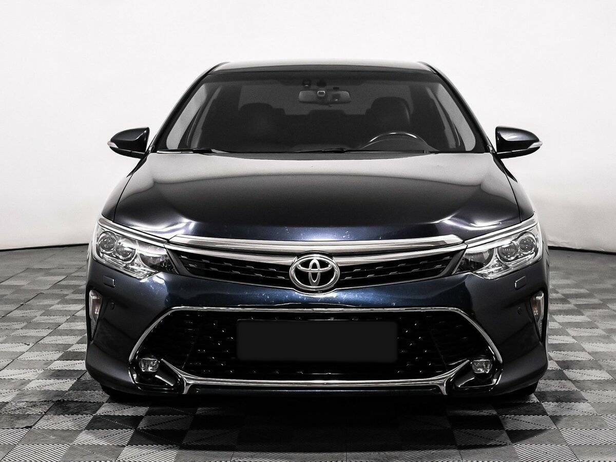 Купить Toyota Camry с пробегом. Фото: #1