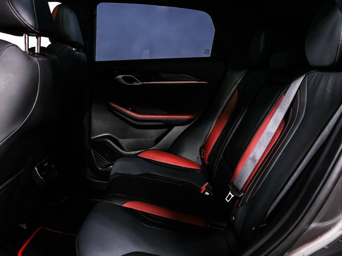 Купить Geely Coolray с пробегом. Фото: #12