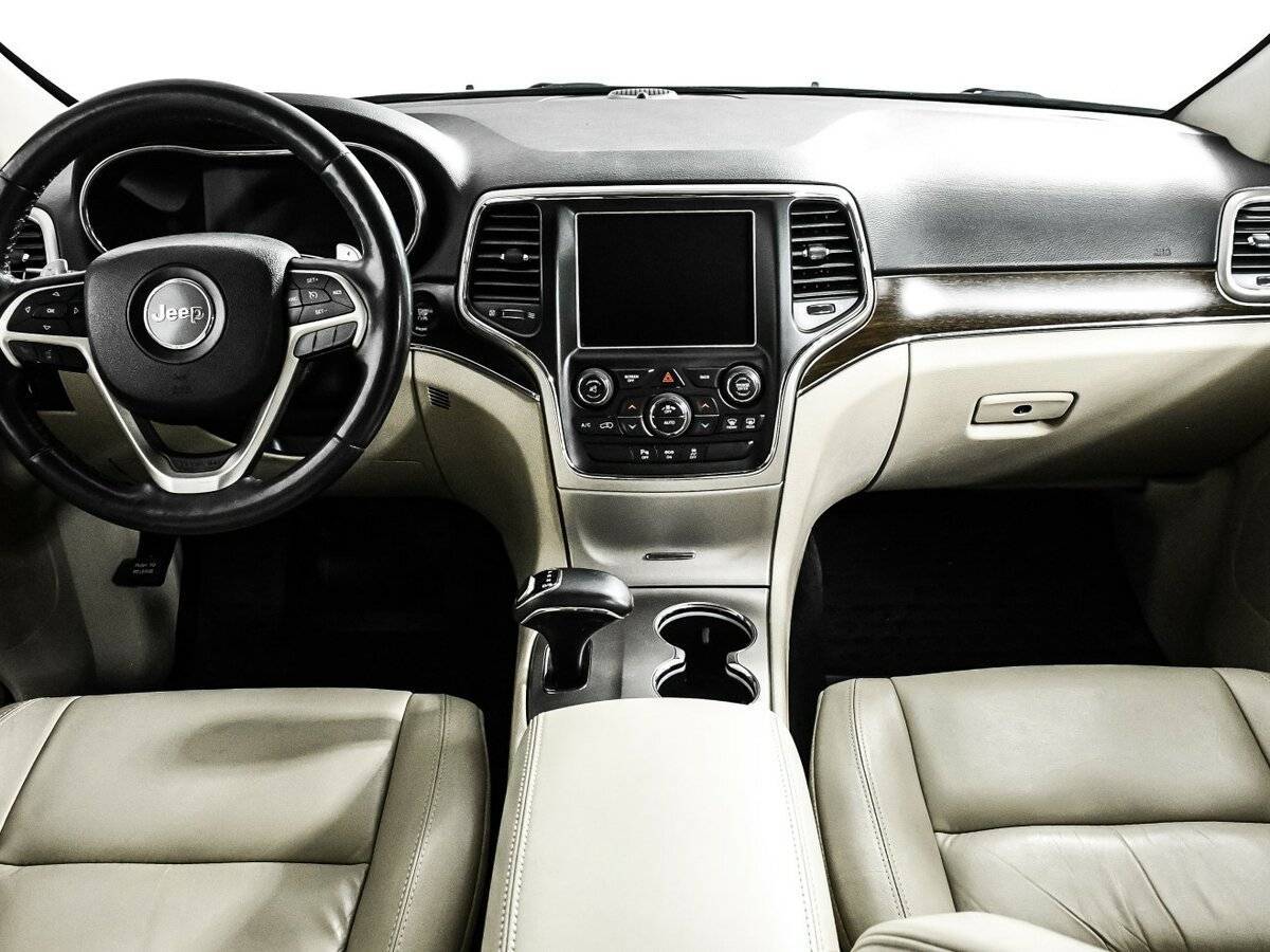 Купить Jeep Grand Cherokee с пробегом. Фото: #10