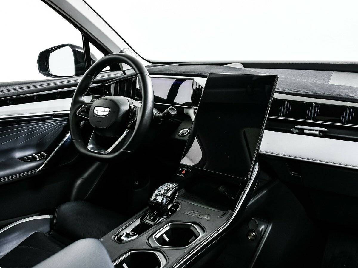 Купить Geely Atlas с пробегом. Фото: #8