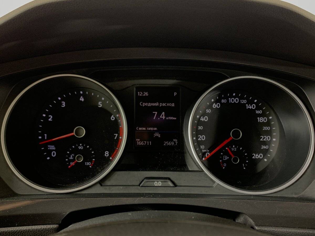 Купить Volkswagen Tiguan с пробегом. Фото: #13