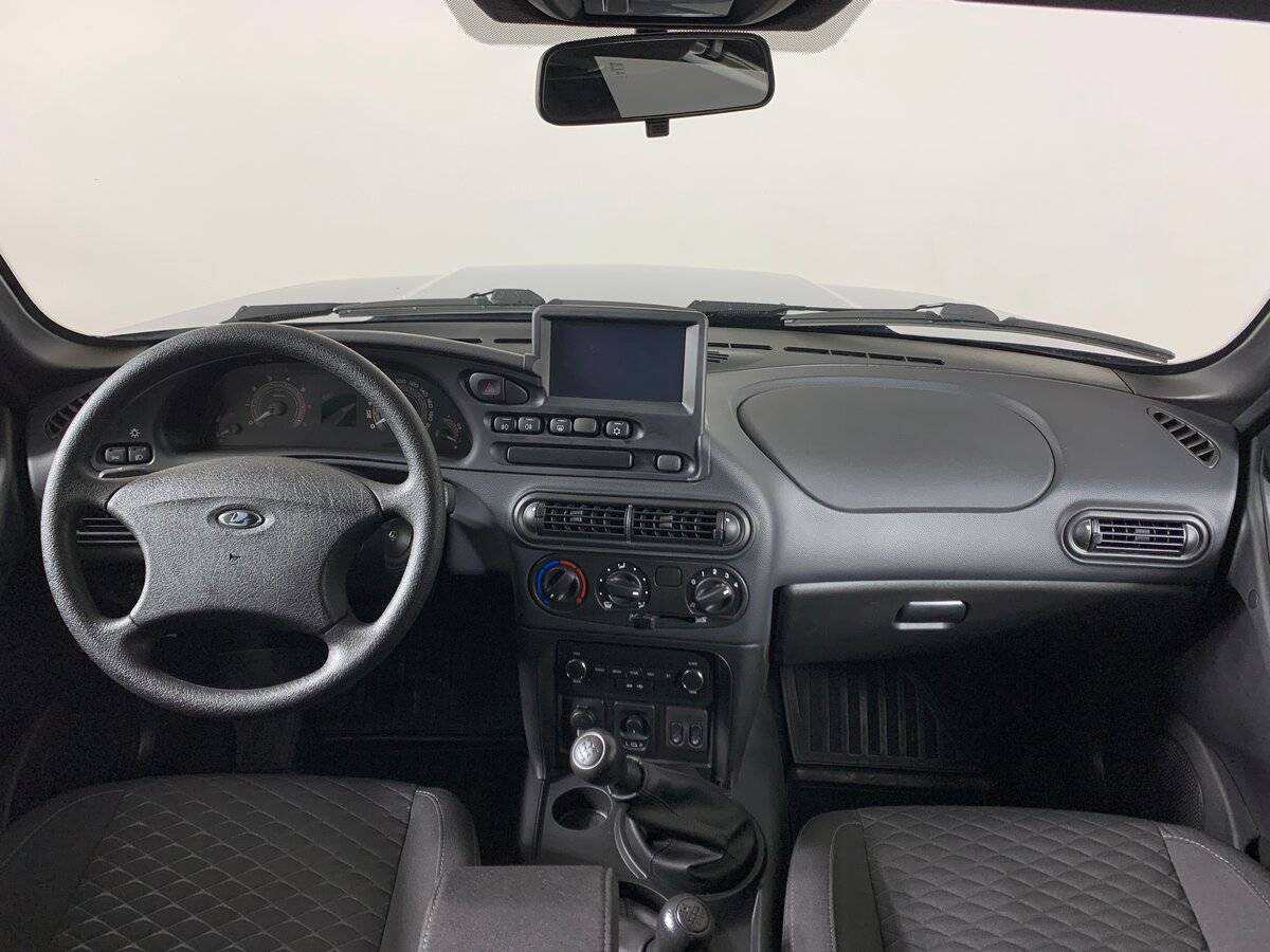 Купить Lada (ВАЗ) Niva с пробегом. Фото: #11