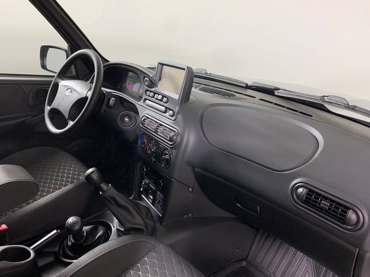 Купить Lada (ВАЗ) Niva с пробегом. Фото: #12