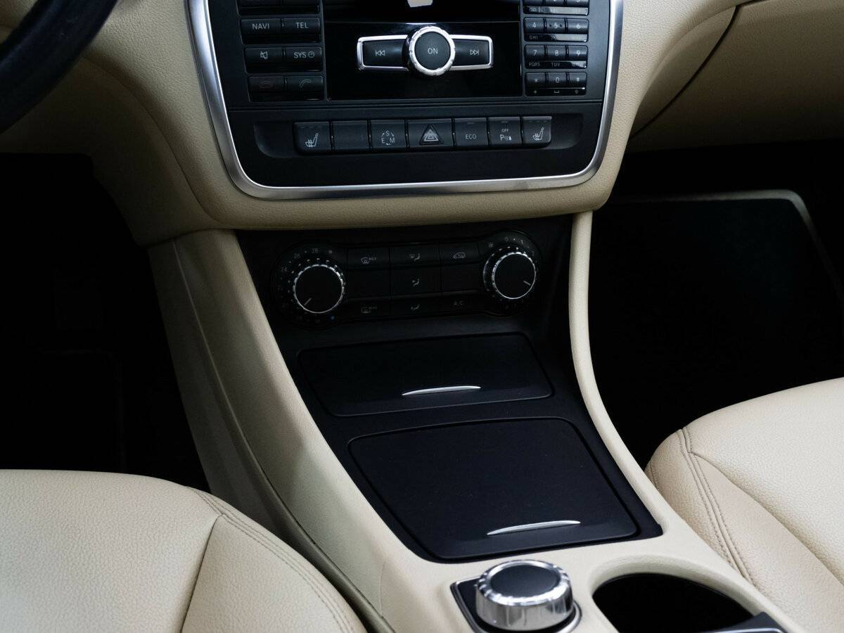 Купить Mercedes-Benz CLA с пробегом. Фото: #11