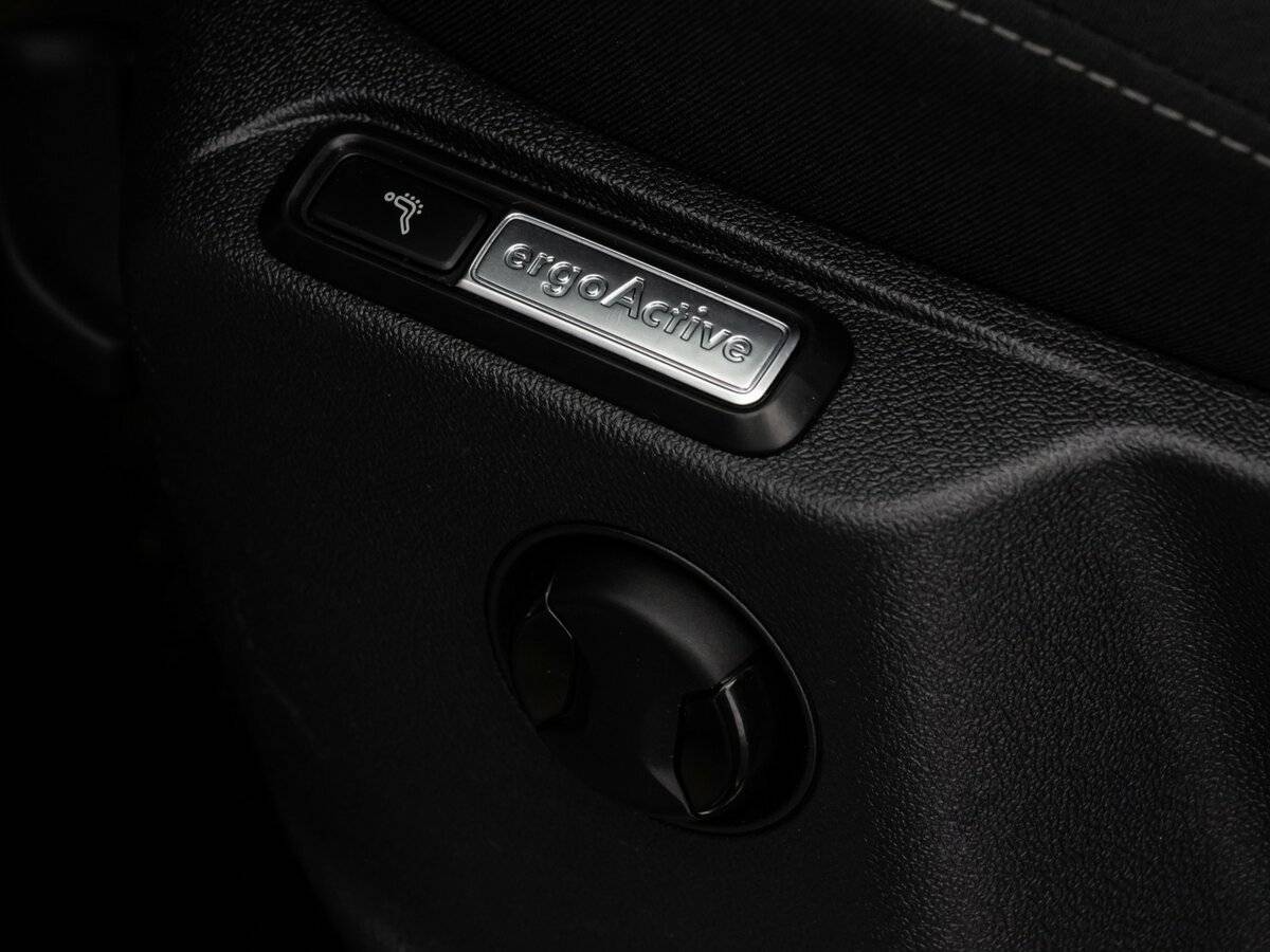 Купить Volkswagen Tiguan с пробегом. Фото: #21