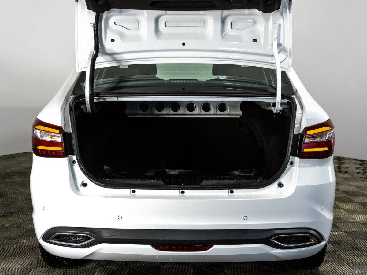 Купить Lada (ВАЗ) Vesta с пробегом. Фото: #20