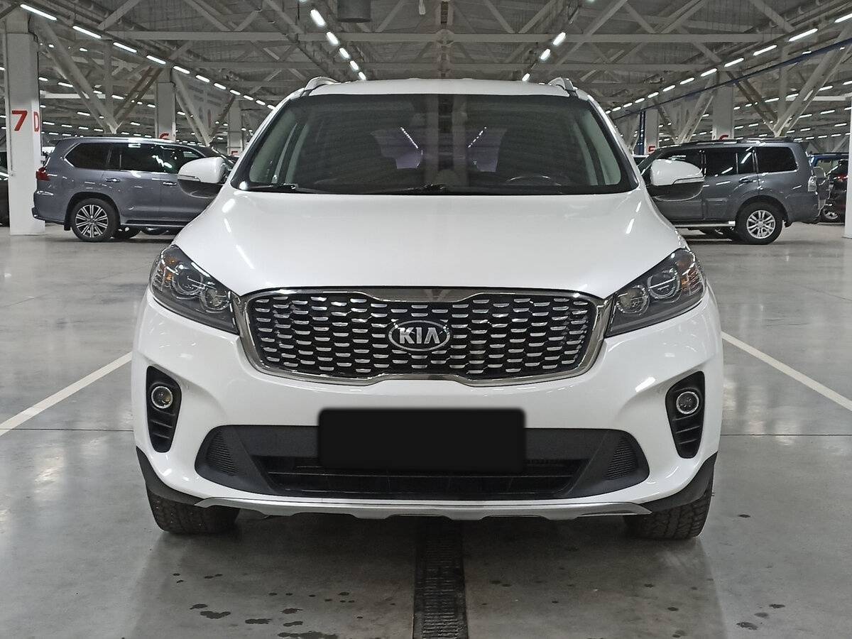 Купить Kia Sorento с пробегом. Фото: #1