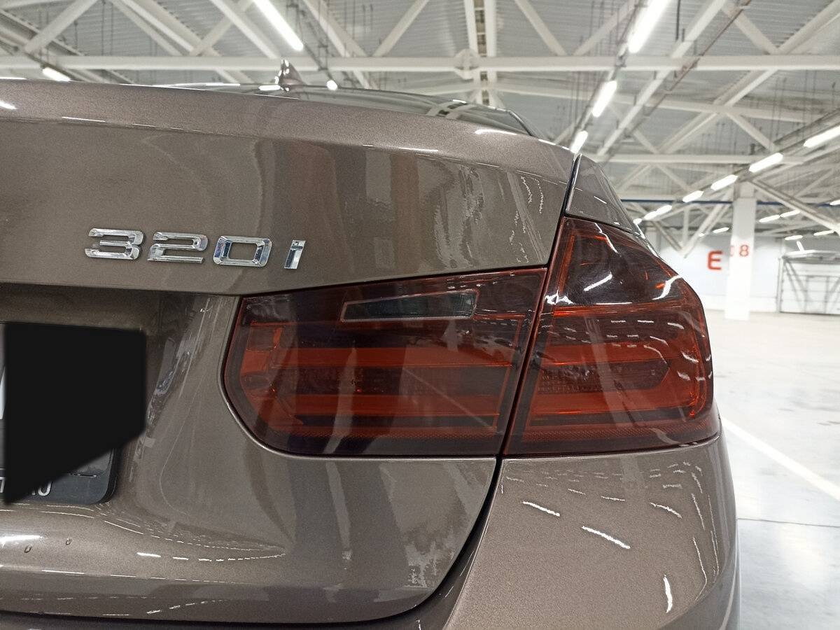 Купить BMW 3 серии с пробегом. Фото: #8