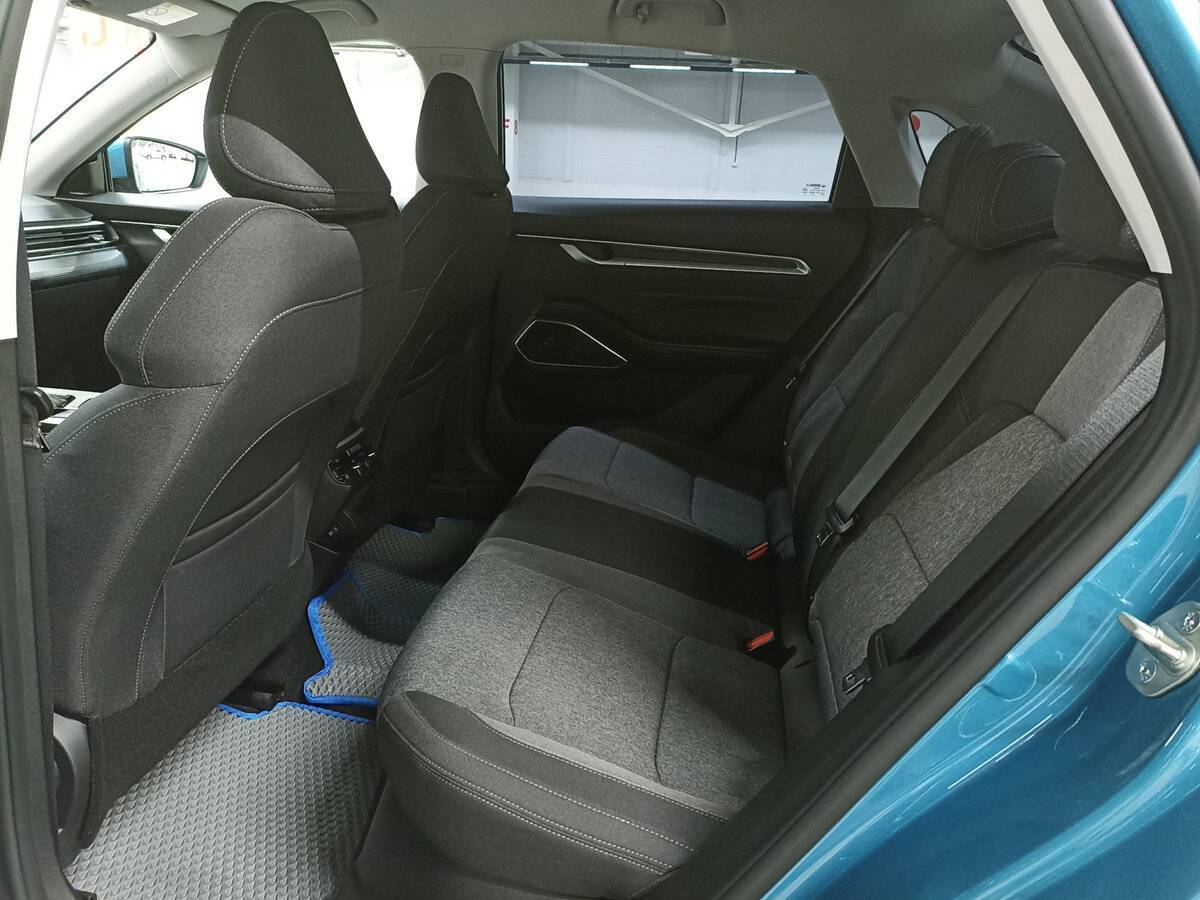 Купить Geely Emgrand с пробегом. Фото: #11