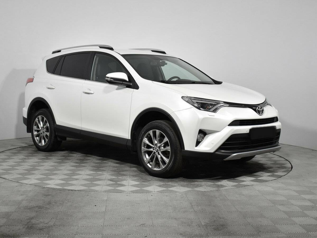 Купить Toyota RAV4 с пробегом. Фото: #2