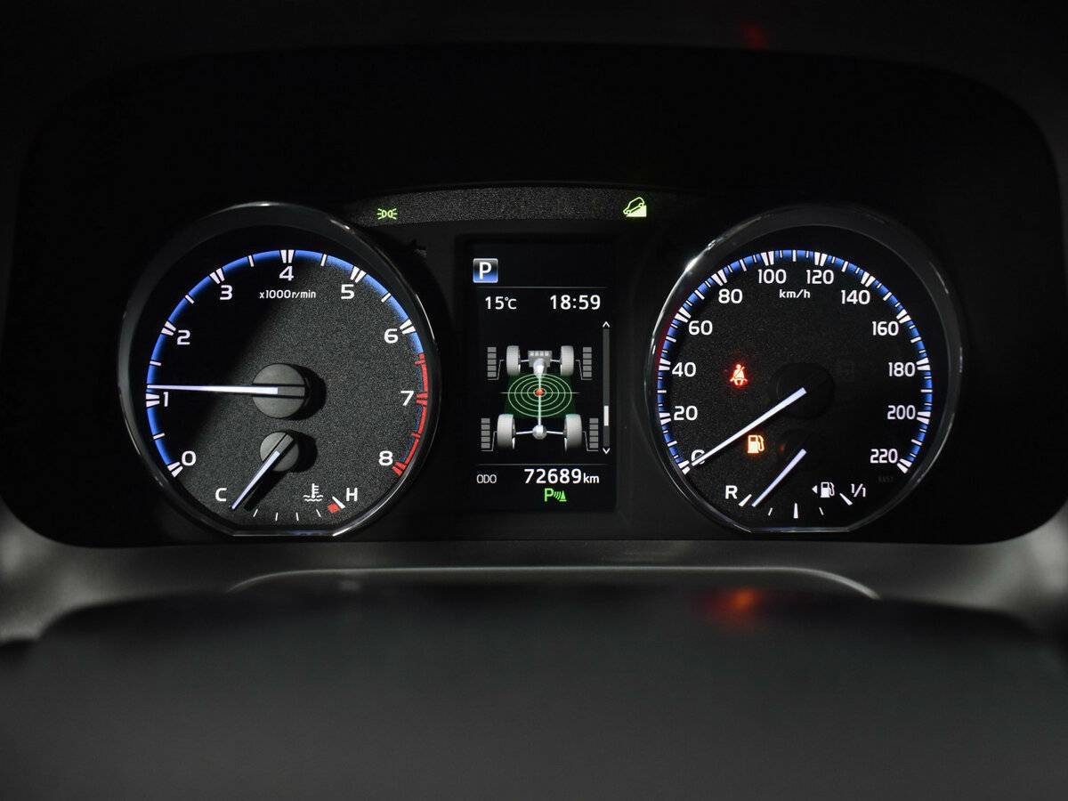 Купить Toyota RAV4 с пробегом. Фото: #13