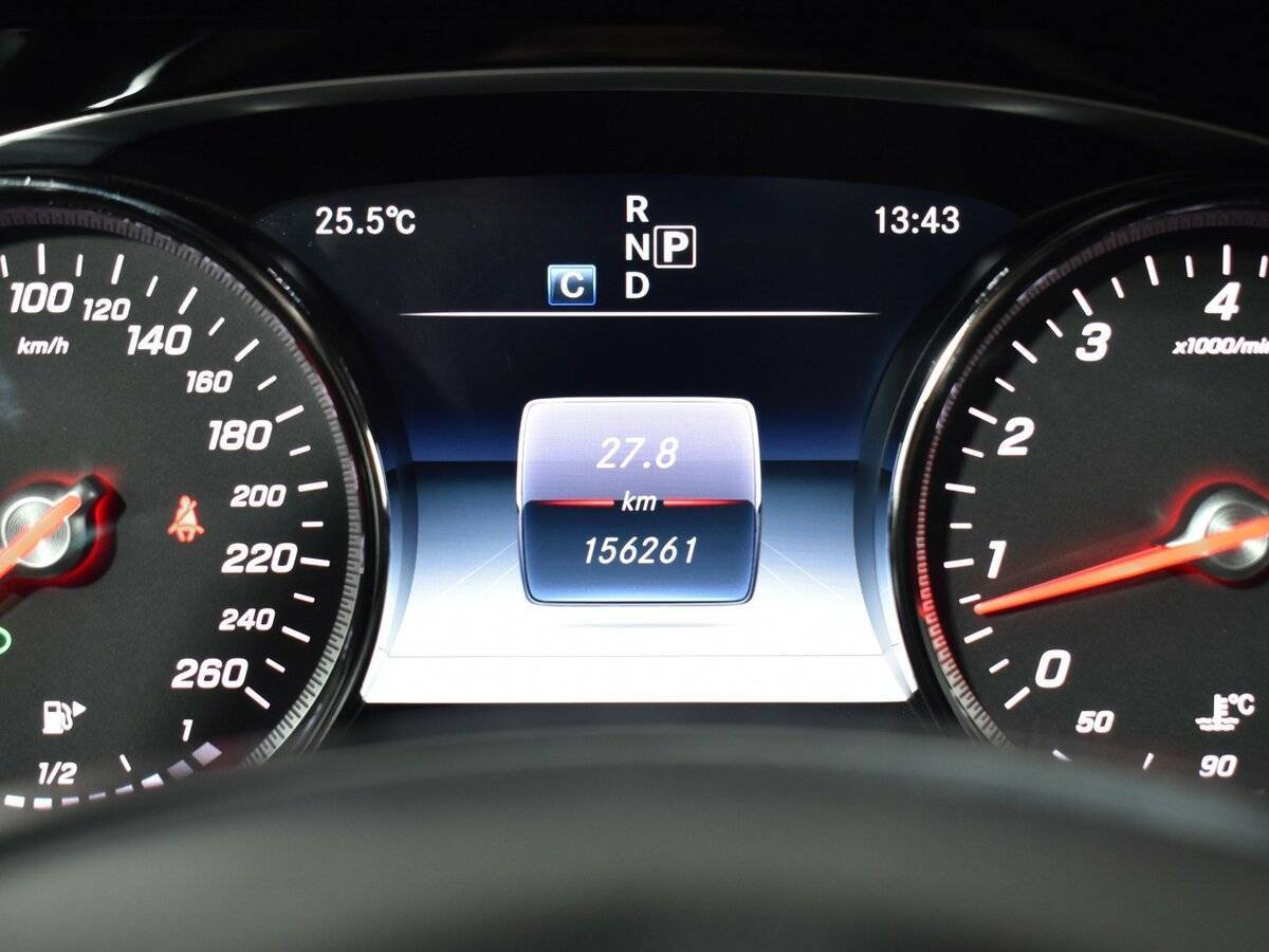 Купить Mercedes-Benz E-Класс с пробегом. Фото: #12