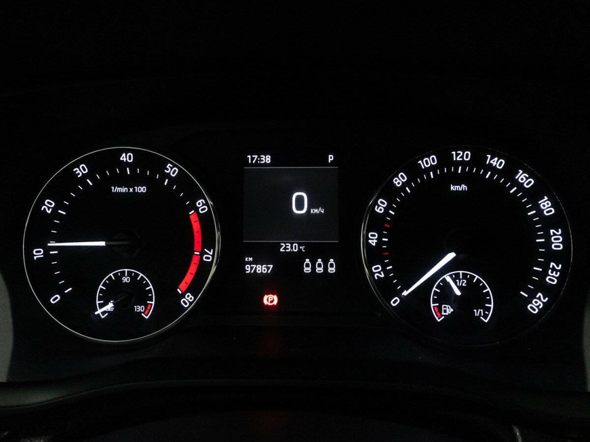 Купить Skoda Octavia с пробегом. Фото: #11