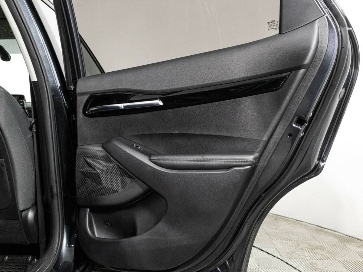 Купить Kia Seltos с пробегом. Фото: #26