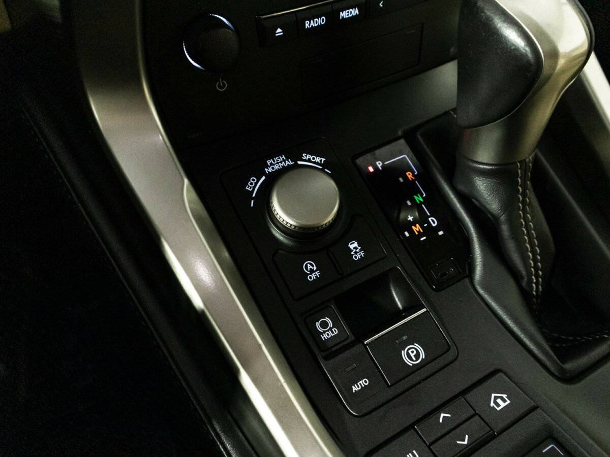 Купить Lexus NX с пробегом. Фото: #22