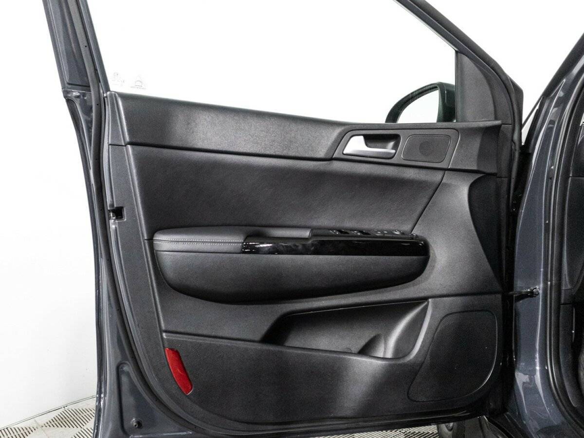 Купить Kia Sportage с пробегом. Фото: #25