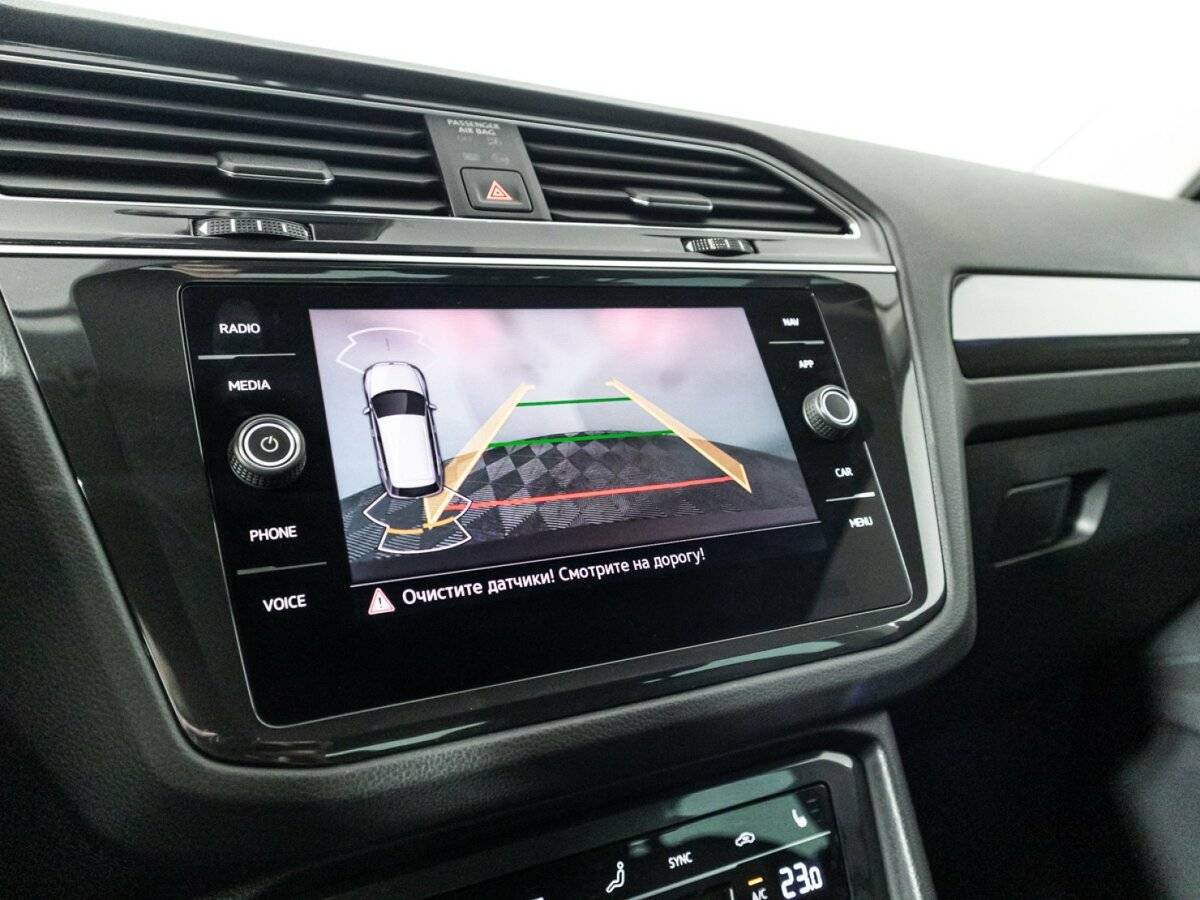 Купить Volkswagen Tiguan с пробегом. Фото: #18