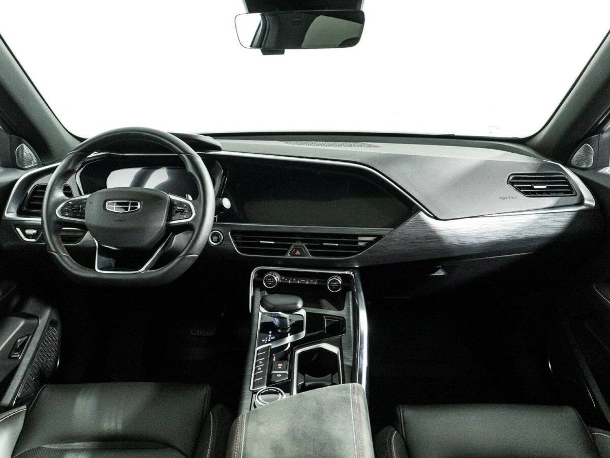 Купить Geely Tugella с пробегом. Фото: #12