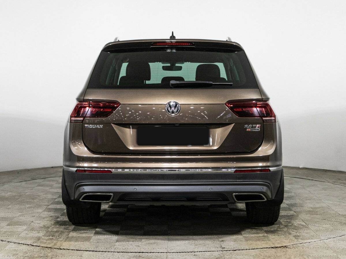 Купить Volkswagen Tiguan с пробегом. Фото: #5
