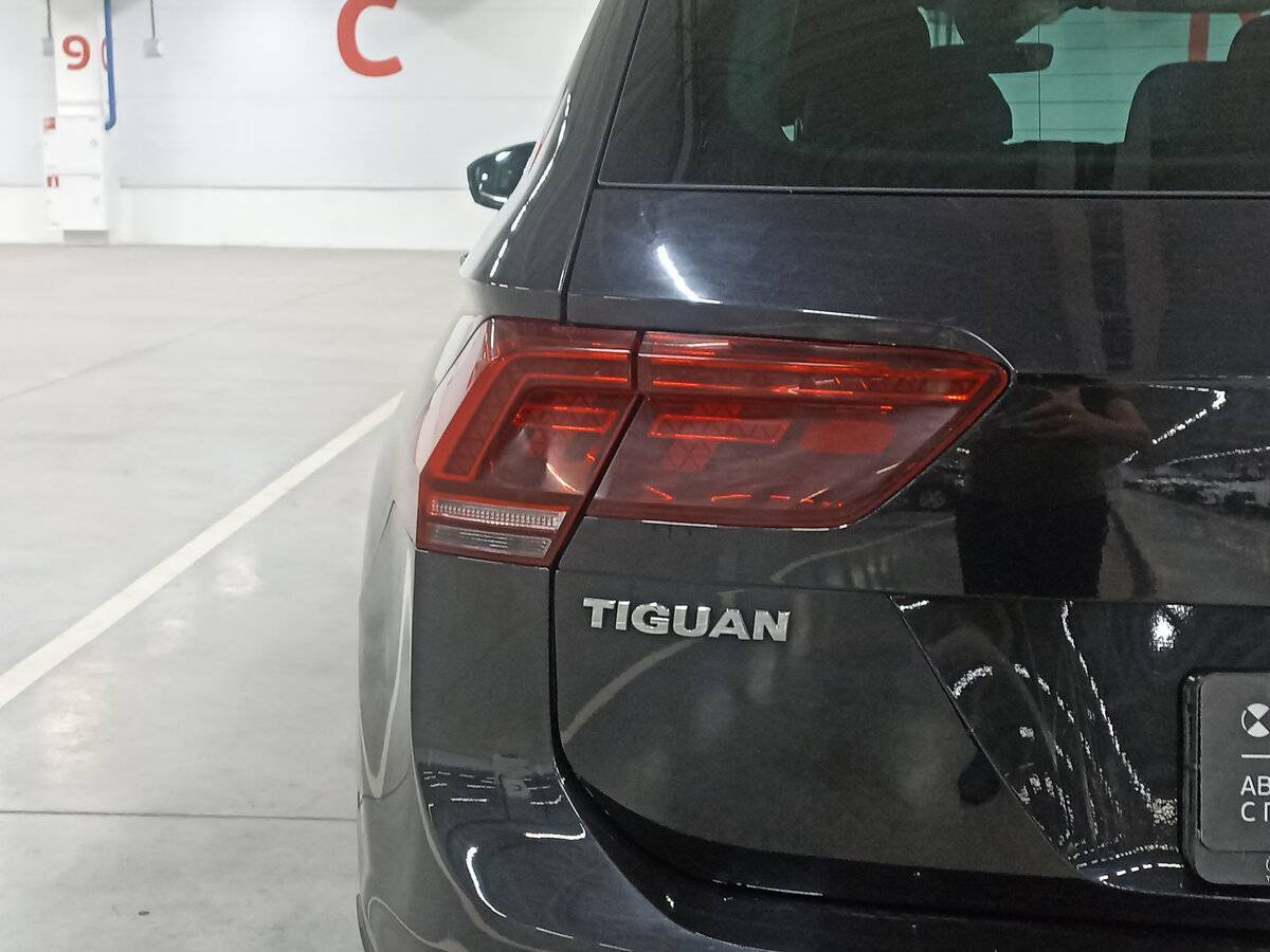 Купить Volkswagen Tiguan с пробегом. Фото: #8