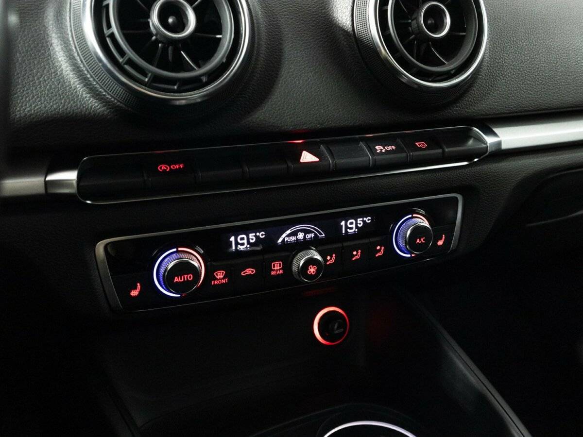 Купить Audi A3 с пробегом. Фото: #14