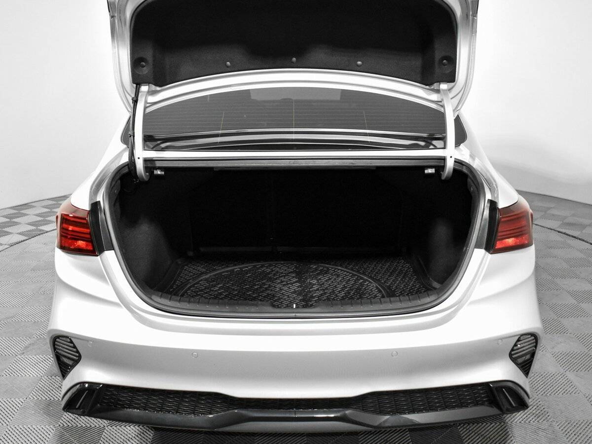 Купить Kia Cerato с пробегом. Фото: #20