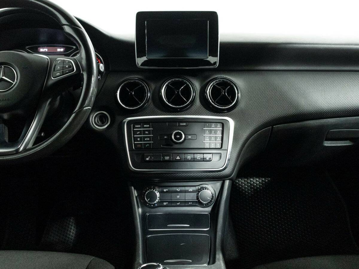 Купить Mercedes-Benz A-Класс с пробегом. Фото: #13