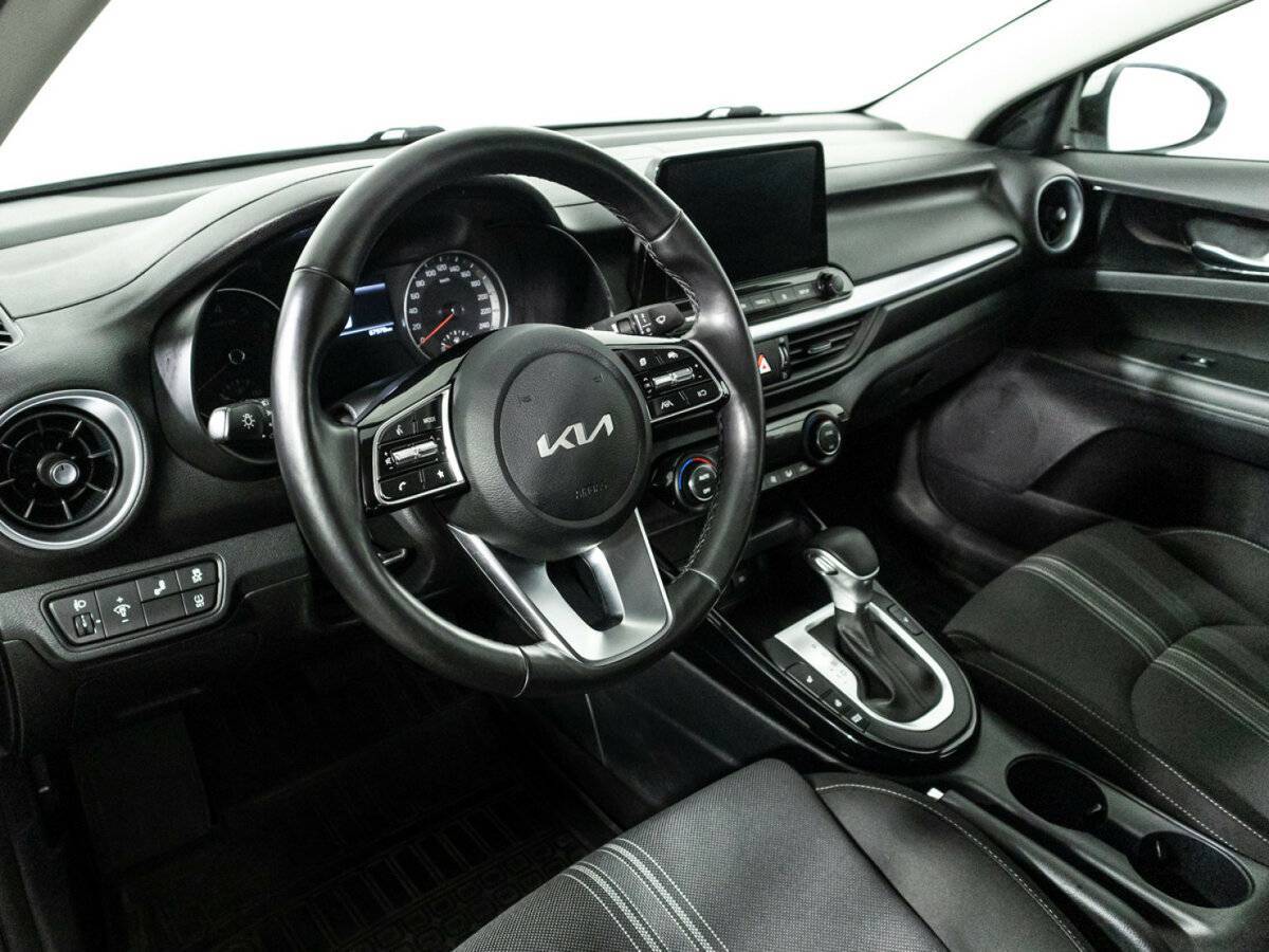 Купить Kia Cerato с пробегом. Фото: #11