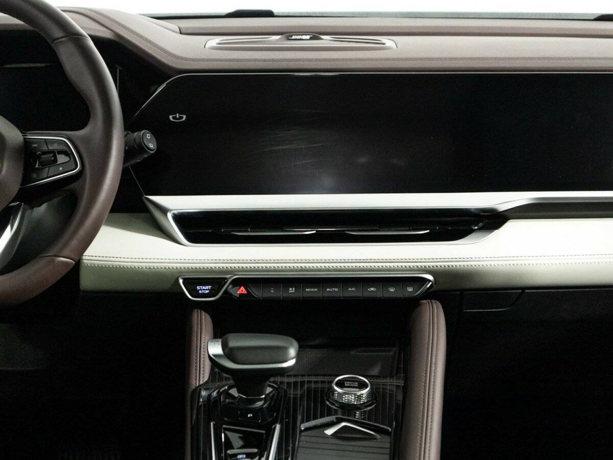 Купить Geely Monjaro с пробегом. Фото: #13