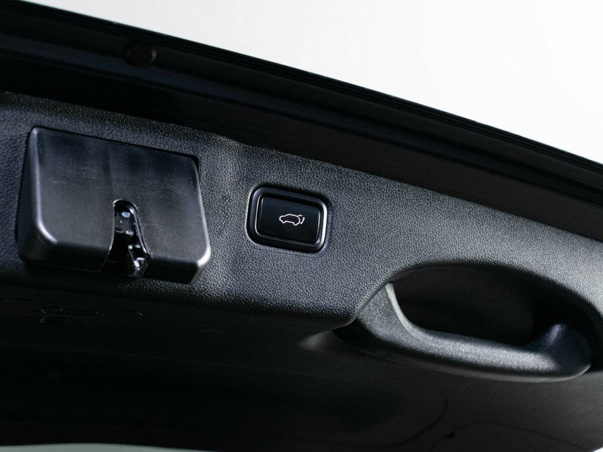 Купить Kia Sorento с пробегом. Фото: #9